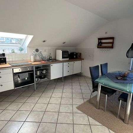 Fewo Hoheeifel, 1 Haus Mit 2 Apartments 5 Schlafzimmer In Kelberg Naehe Nuerburgring Exterior foto