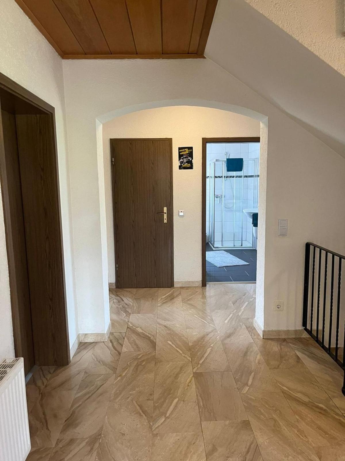 Fewo Hoheeifel, 1 Haus Mit 2 Apartments 5 Schlafzimmer In Kelberg Naehe Nuerburgring Quarto foto